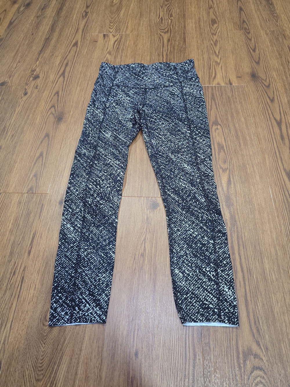 lululemon athletica Black & White Marbled Performance Leggings